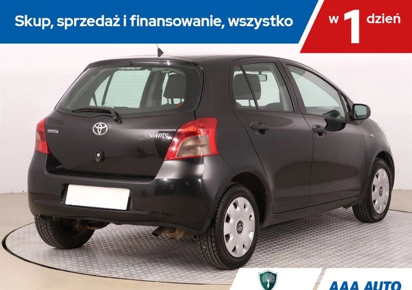 Toyota Yaris cena 15000 przebieg: 158962, rok produkcji 2008 z Ośno Lubuskie małe 172